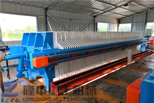 礦山污泥壓濾機(jī)能否達(dá)到時(shí)產(chǎn)100噸？報(bào)價(jià)多少算合適？