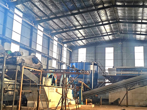 時(shí)產(chǎn)300噸機(jī)制砂生產(chǎn)線要投資多少錢(qián) 政府為什么不支持機(jī)制砂？